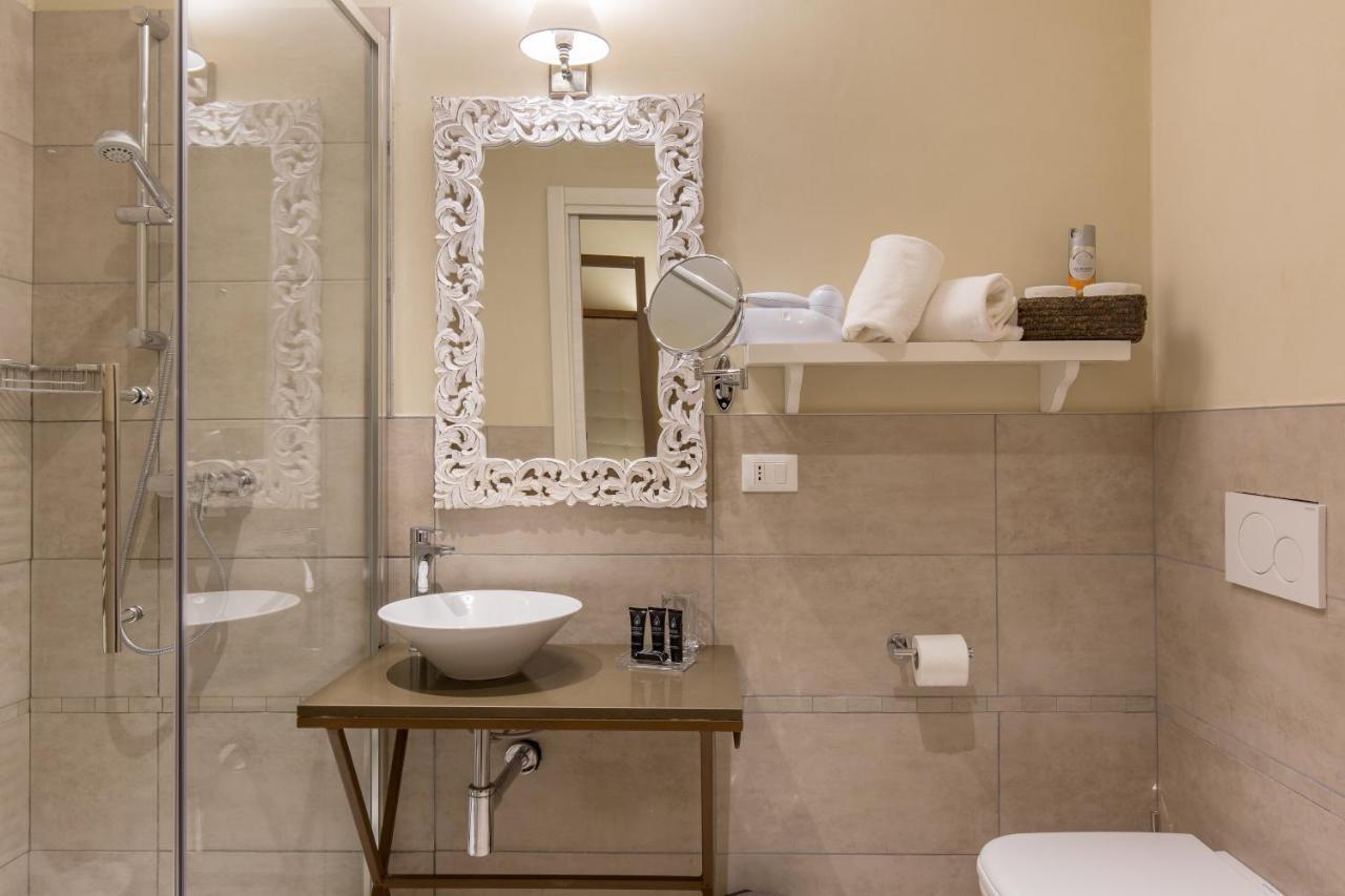 Residenza Bonifacio - Adults Only Hotel Verona Luaran gambar